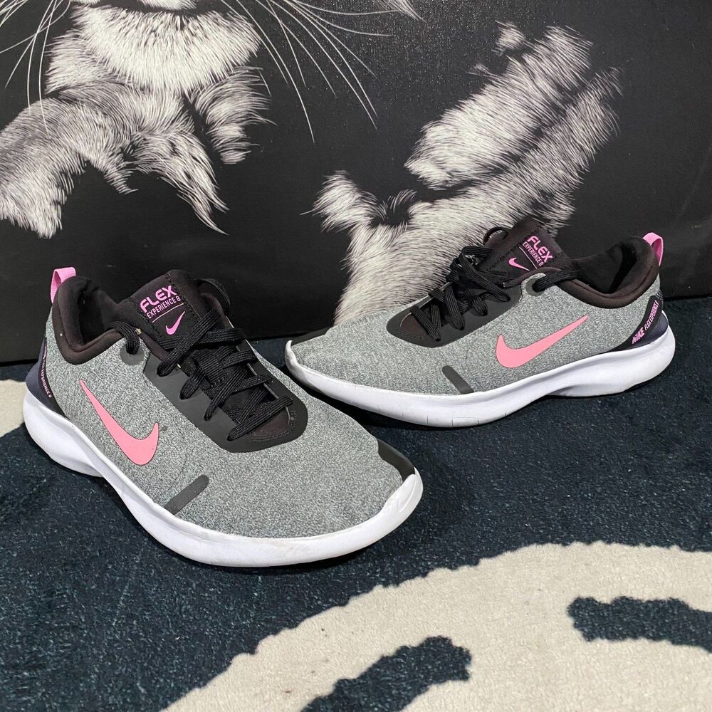 Nike Flex Experience RN 8 AJ5908-003 Athletic Sneaker Women's 10 Gray Knit Gym